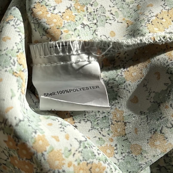 Women’s dress - Picture 8 of 8